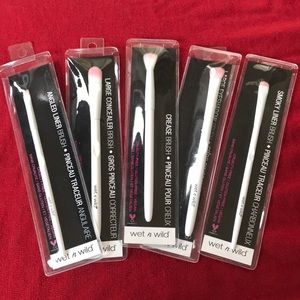 wet & wild Makeup Brushes Set